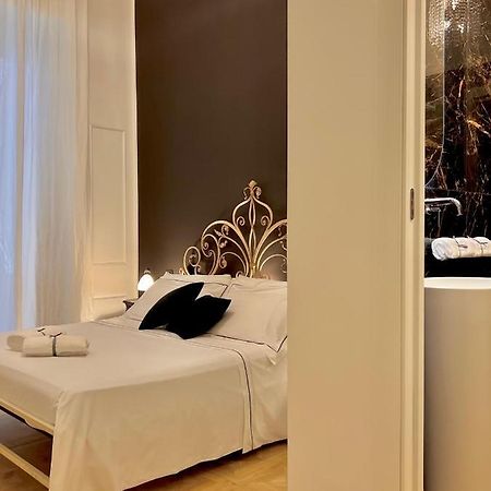 Fiorentine Relais Napoli Eksteriør bilde
